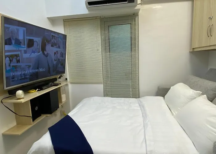 Victoria Sports Kamuning 70mbps Wi-fi, Netflix Etc Apartahotel Manila