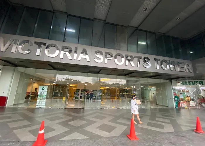 Victoria Sports Kamuning 70mbps Wi-fi, Netflix Etc Apartahotel Manila